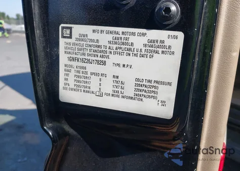 2006 Chevrolet Suburban 1500 Lt z USA, uszkodzony, nr VIN 1GNFK16Z26J178258